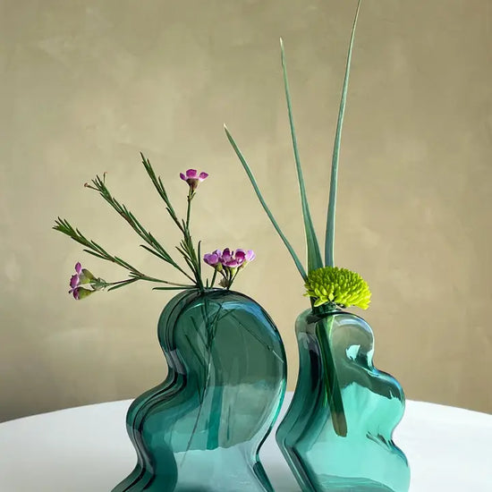 Interlocking Vase — Teal