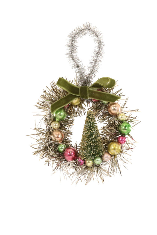 Green Vintage Wreath Ornament